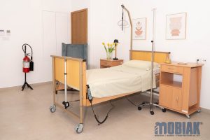 Στατώ Ορού Διπλό με Μεταλλική Βάση
