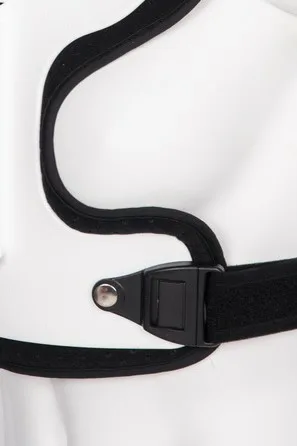 Αυχενοθωρακικός Νάρθηκας Ρυθμιζόμενου Ύψους Τύπου MINERVA