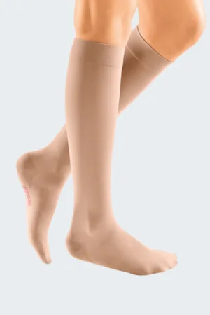 Κάλτσες Διαβαθμισμένης Συμπίεσης Κάτω Γόνατος