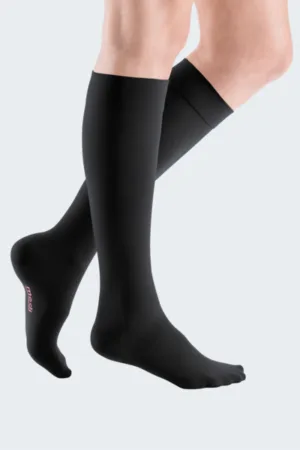 Κάλτσες Διαβαθμισμένης Συμπίεσης Κάτω Γόνατος