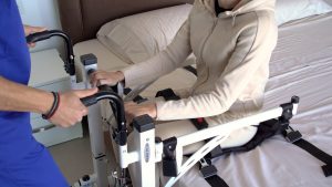 Καρέκλα Ανύψωσης Υδραυλική Τροχήλατη ESTIA IV Καρέκλα Ανύψωσης Υδραυλική Τροχήλατη ESTIA IV